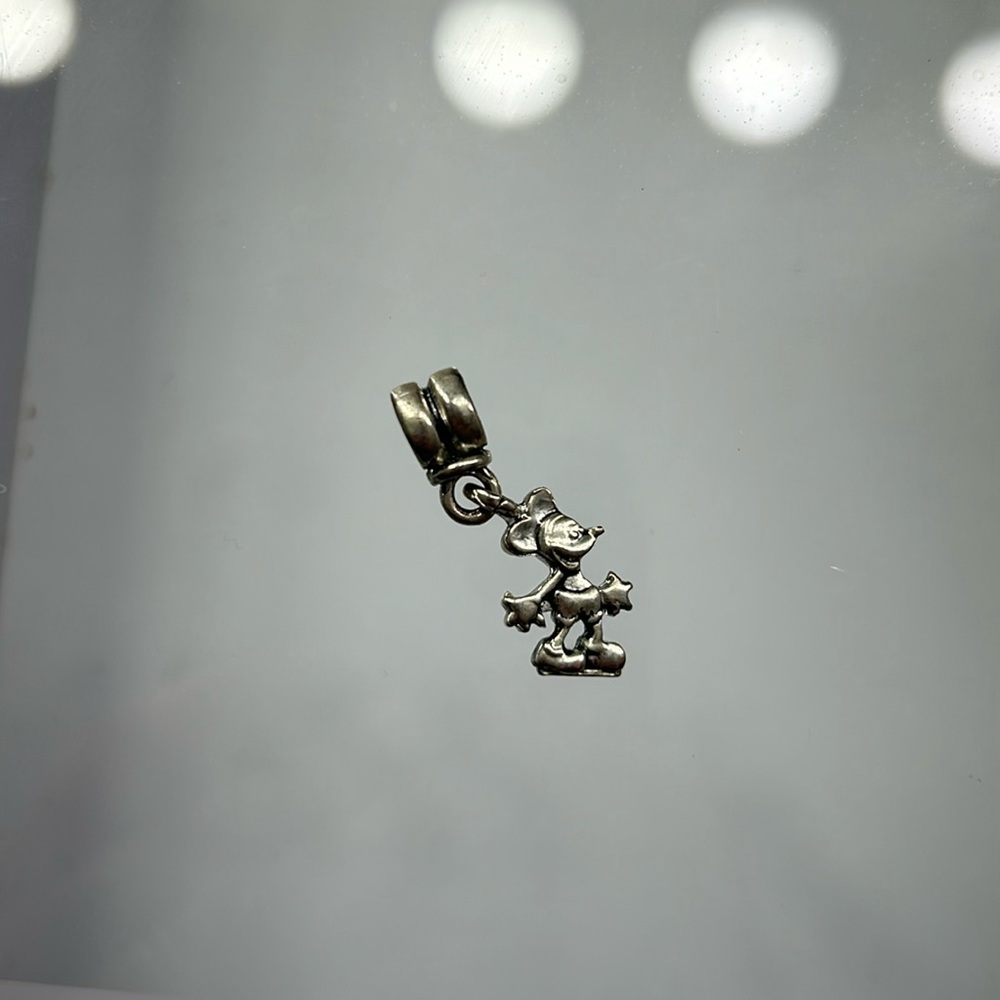 Vintage ? Disney Mickey Mouse Silver Tone Pandora Style Jewelry Bracelet Charm